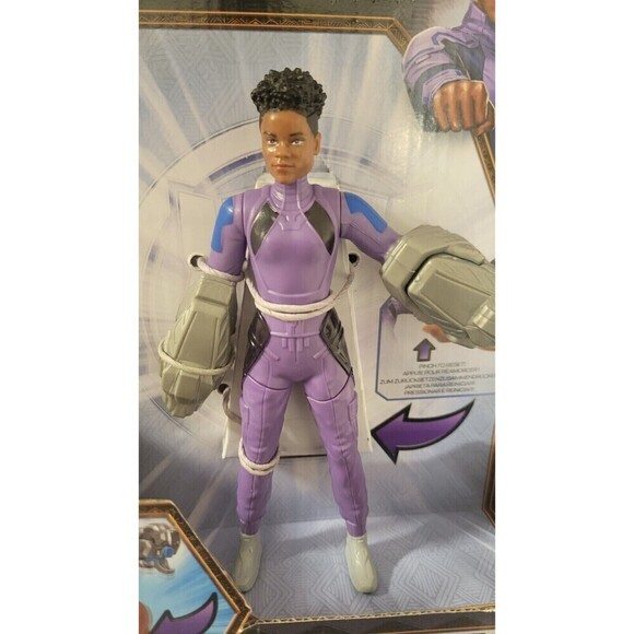 Black Panther 2 Wakanda Forever 6" Shuri Vibranium Power 221001 - Picture 2 of 4